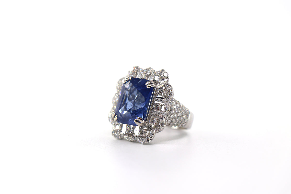 Sapphire Emerald Cut Ring 18K White Gold, Sapphire & Diamonds, Size 7/ EU54.5