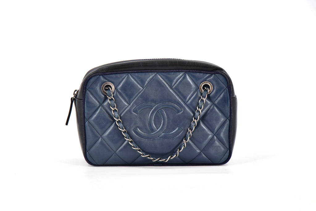 CHANEL Ballerine Camera Case Bag, Quilted Calfskin in Navy & Black 2015-2016