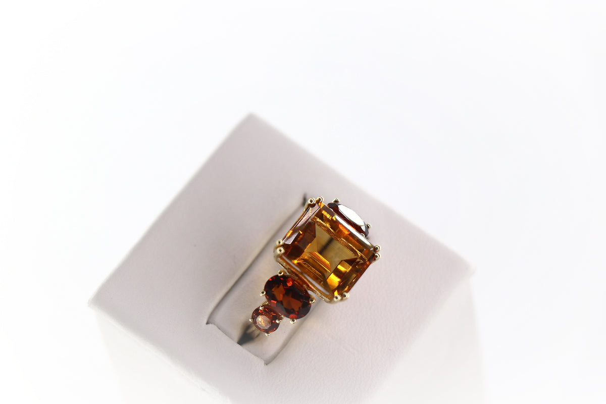 EFFY Citrine Five-Stone Ring 14K Gold, Citrine & Madeira Citrine, Size 7/ EU54