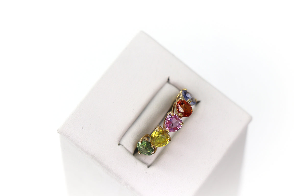 Multicolor Heart Ring 18K Yellow Gold, Sapphires, Size 5/ EU49
