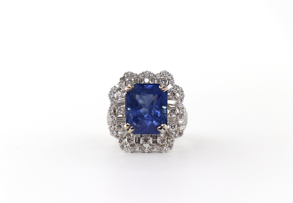 Sapphire Emerald Cut Ring 18K White Gold, Sapphire & Diamonds, Size 7/ EU54.5