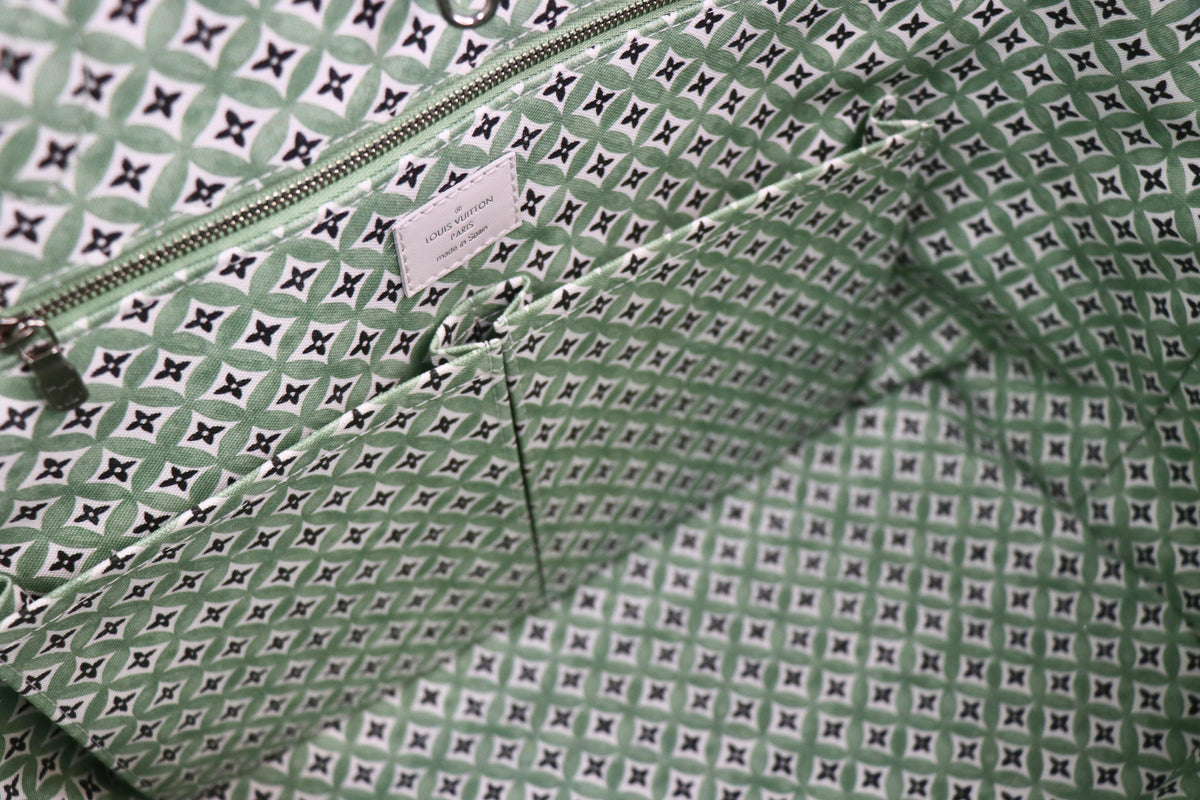 LOUIS VUITTON Hawaii Neverfull GM, By The Pool 2.0 Collection, Limited Edition