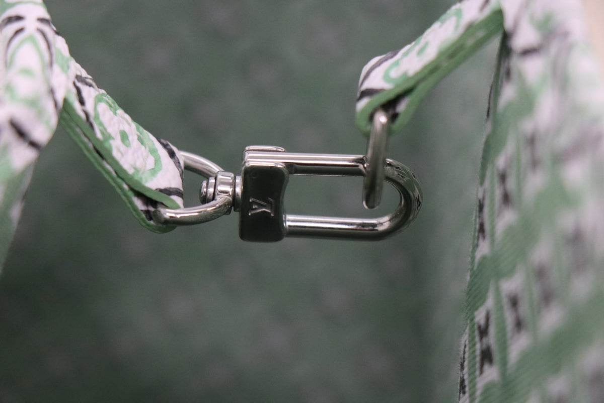 LOUIS VUITTON Hawaii Neverfull GM, By The Pool 2.0 Collection, Limited Edition