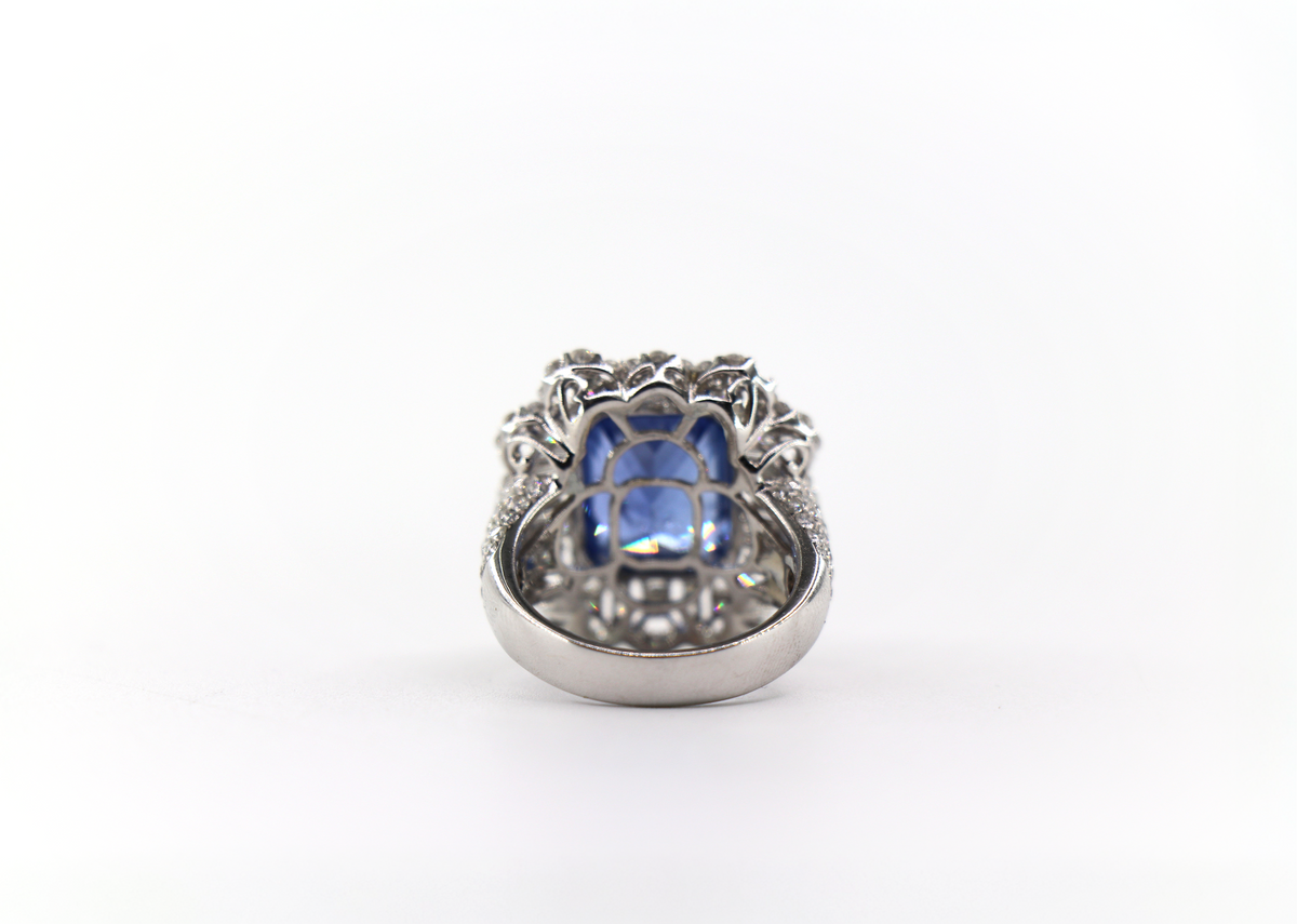 Sapphire Emerald Cut Ring 18K White Gold, Sapphire & Diamonds, Size 7/ EU54.5